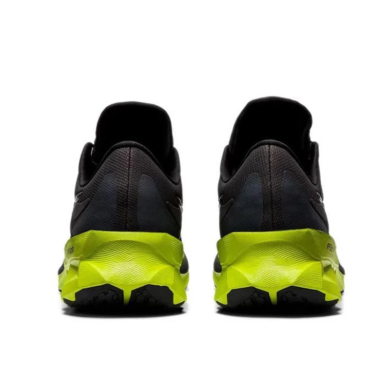 SEPATU LARI ASICS NOVABLAST