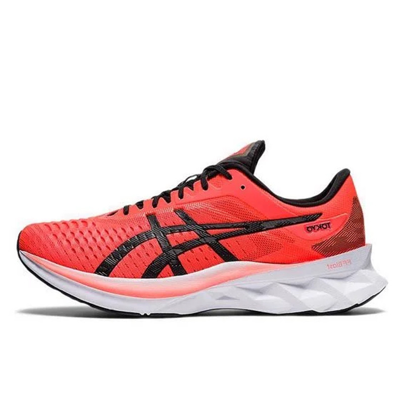 SEPATU LARI ASICS Novablast Tokyo