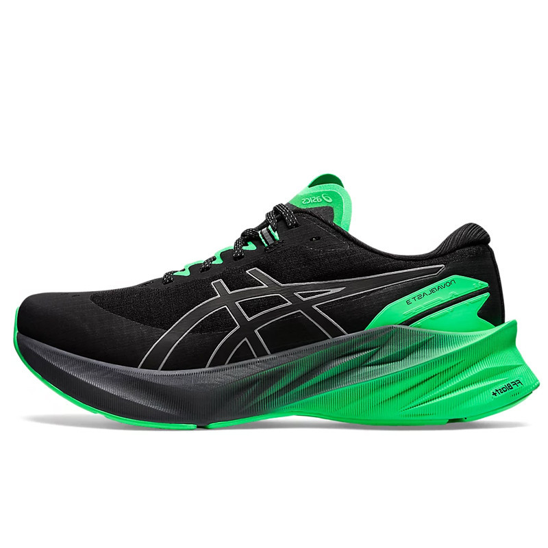 SEPATU LARI ASICS Novablast 3 Lite-show