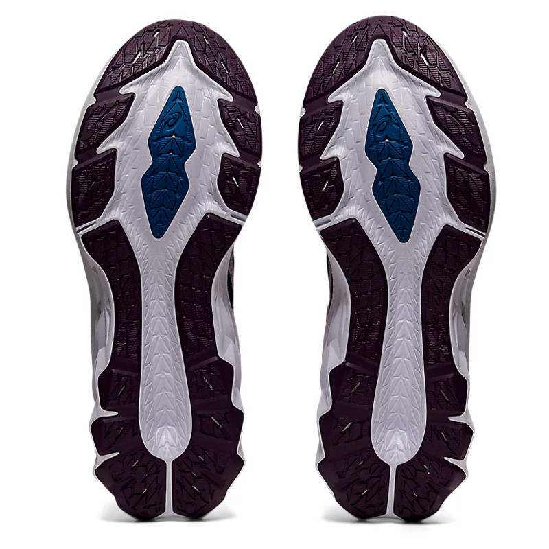 Wmns Novablast 2 foto 4