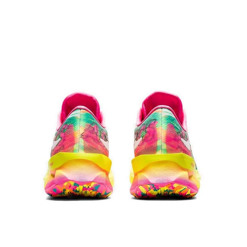 SEPATU LARI ASICS Wmns Novablast