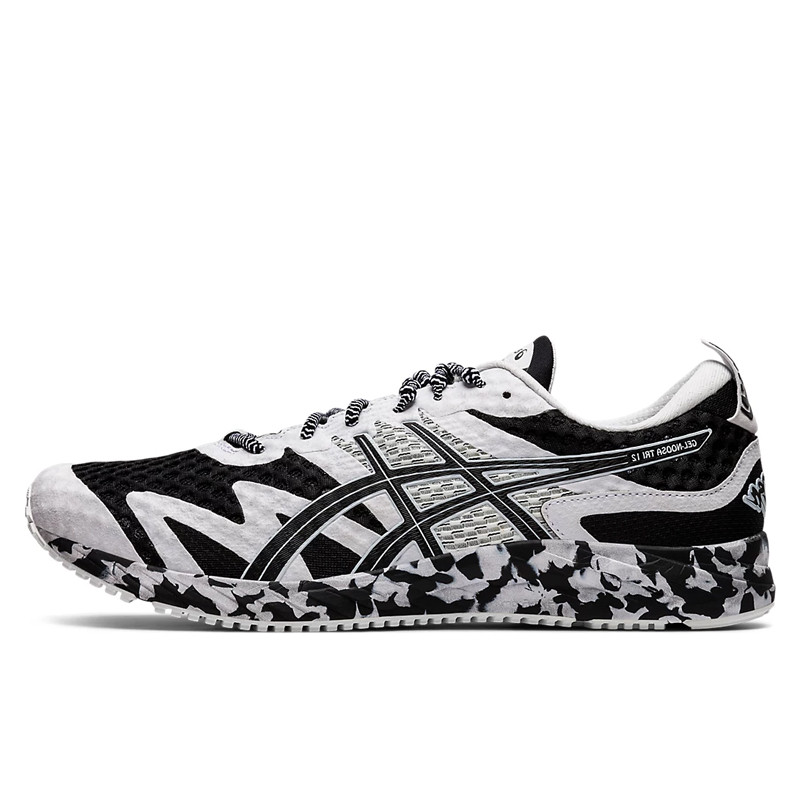 SEPATU LARI ASICS Gel-Noosa Tri 12