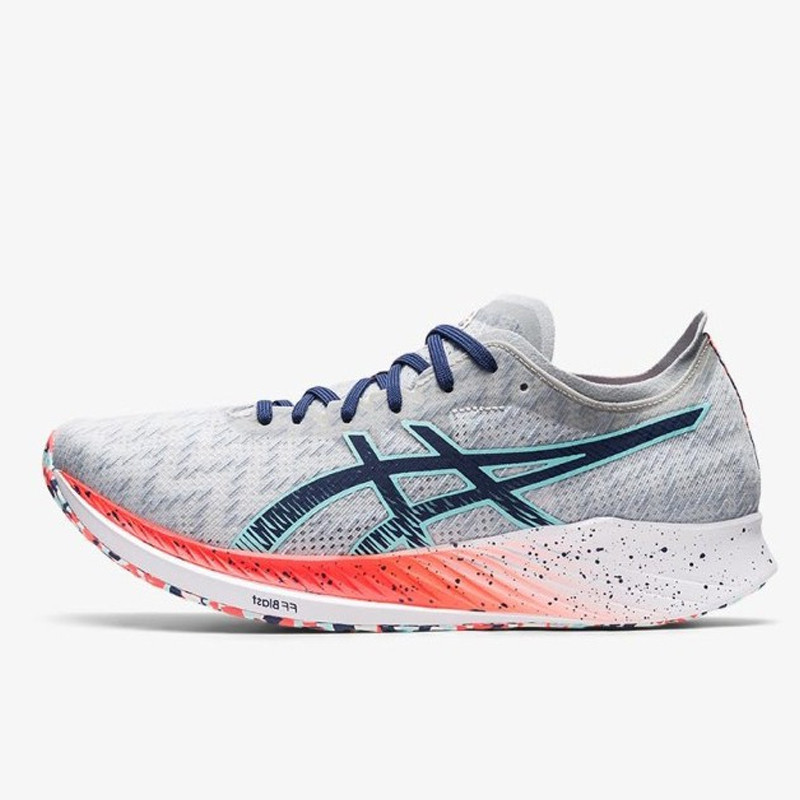 SEPATU LARI ASICS Magic Speed