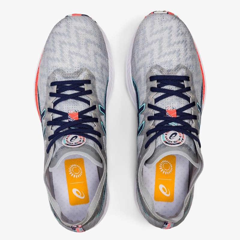 SEPATU LARI ASICS Magic Speed