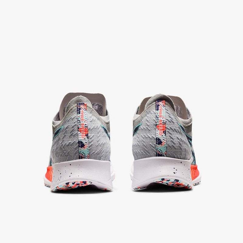 SEPATU LARI ASICS Magic Speed