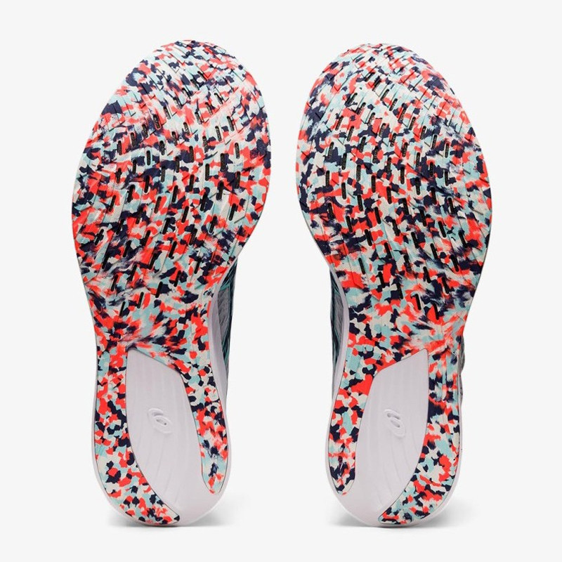 SEPATU LARI ASICS Magic Speed
