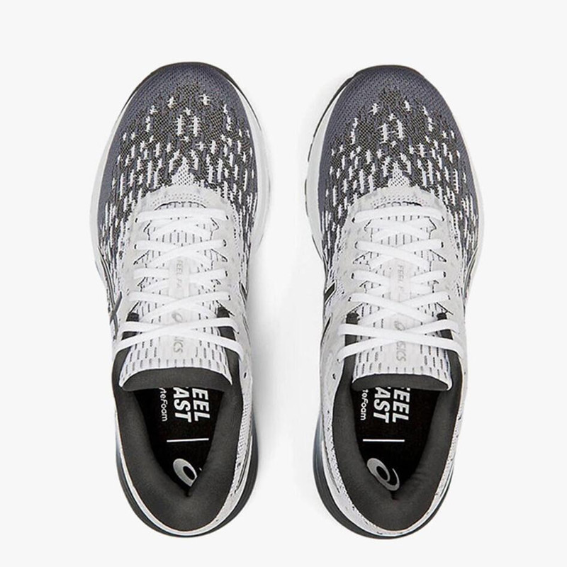 SEPATU LARI ASICS Wmns Dynaflyte 4