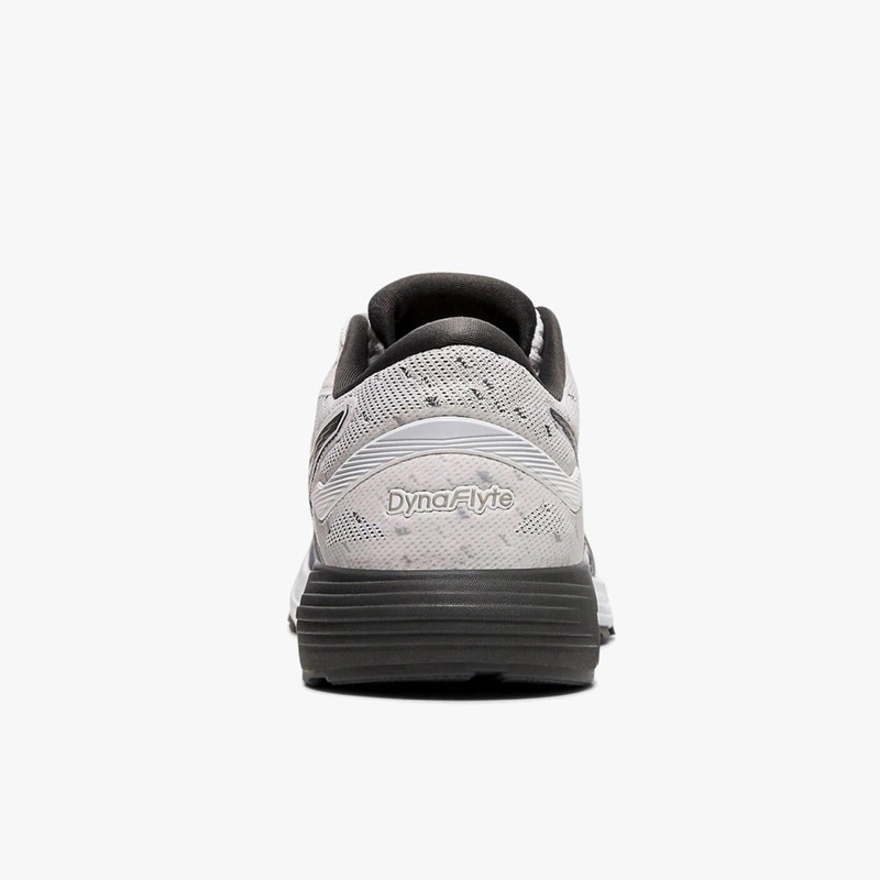 SEPATU LARI ASICS Wmns Dynaflyte 4