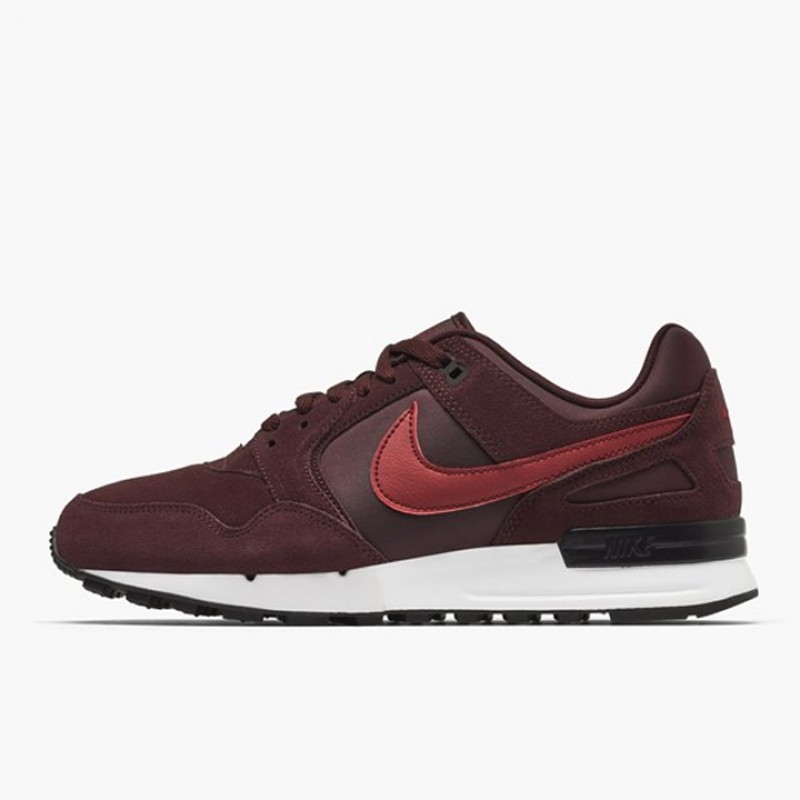 Nike air pegasus maroon best sale