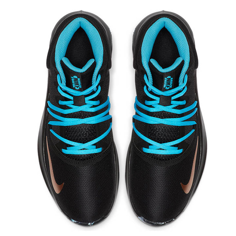 SEPATU BASKET NIKE Air Versitile 4