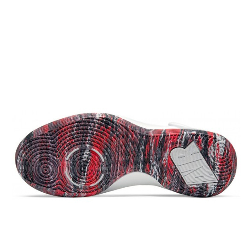 SEPATU BASKET NIKE Air Versitile 4