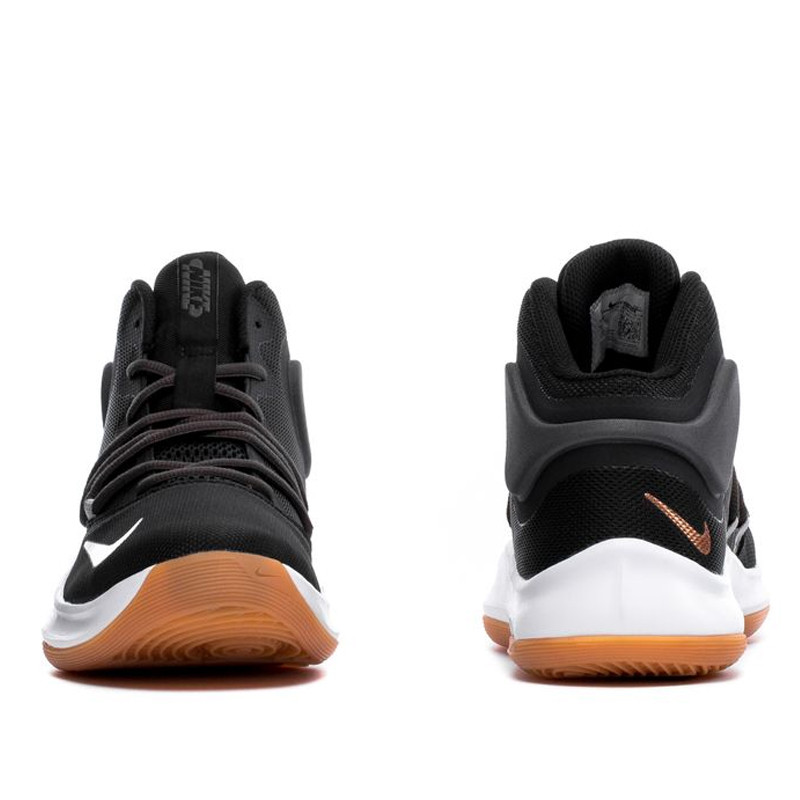 SEPATU BASKET NIKE Air Versitile 4