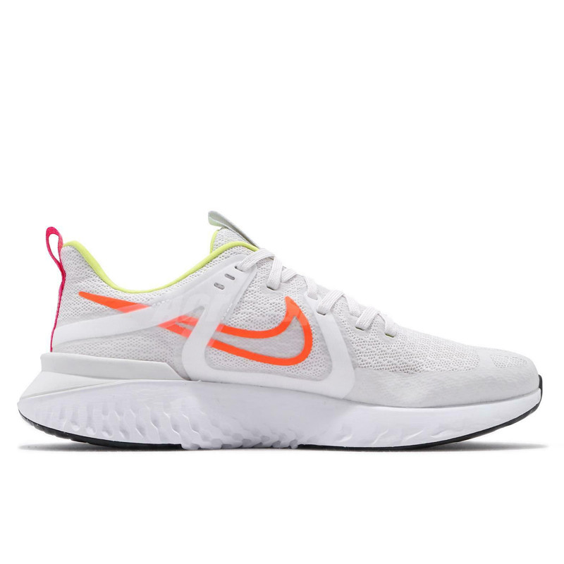 SEPATU LARI NIKE Legend React 2
