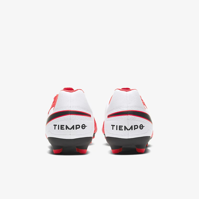 SEPATU FOOTBALL NIKE Junior Tiempo Legend 8 Club MG