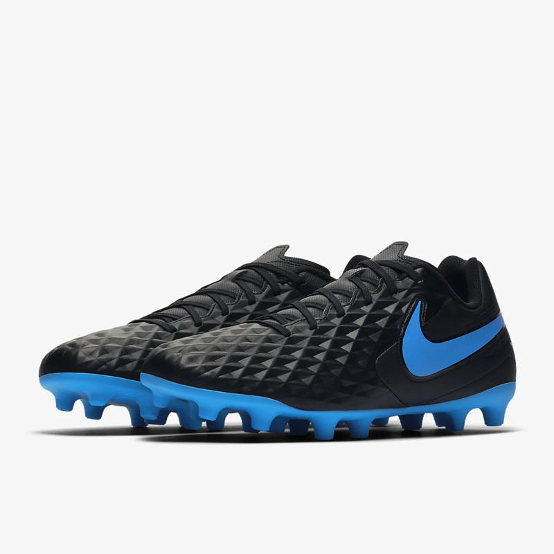 SEPATU FOOTBALL NIKE Tiempo Legend 8 Club MG
