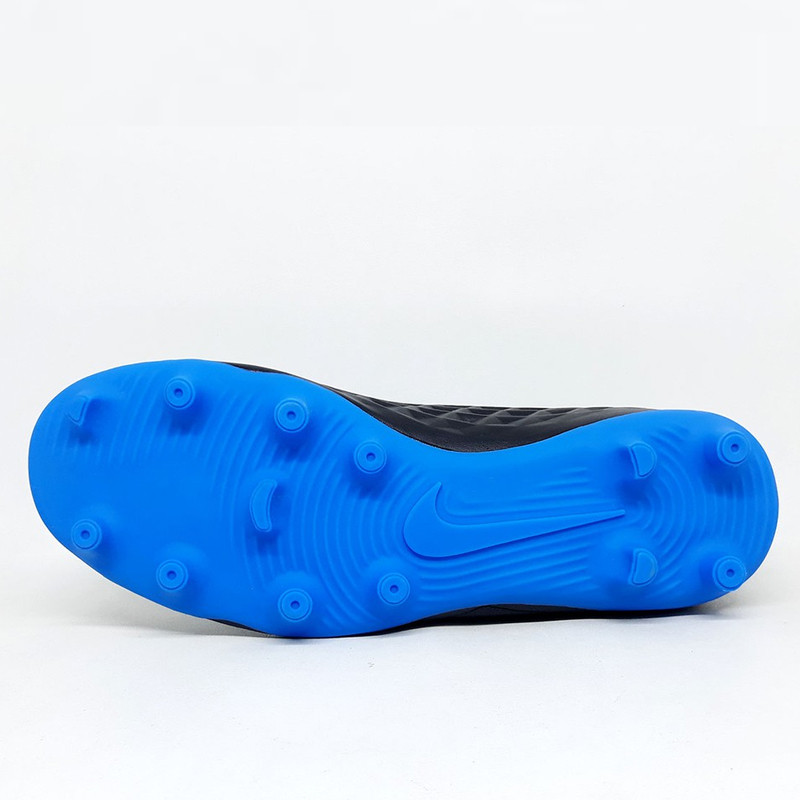 SEPATU FOOTBALL NIKE Tiempo Legend 8 Club MG