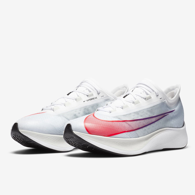 SEPATU LARI NIKE Zoom Fly 3