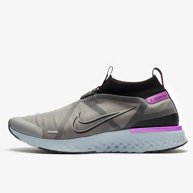 SEPATU LARI NIKE React City