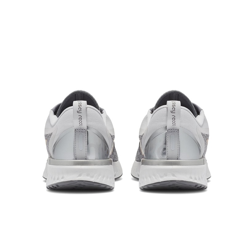 NIKE WMNS ODYSSEY REACT METALLIC PREMIUM foto 3