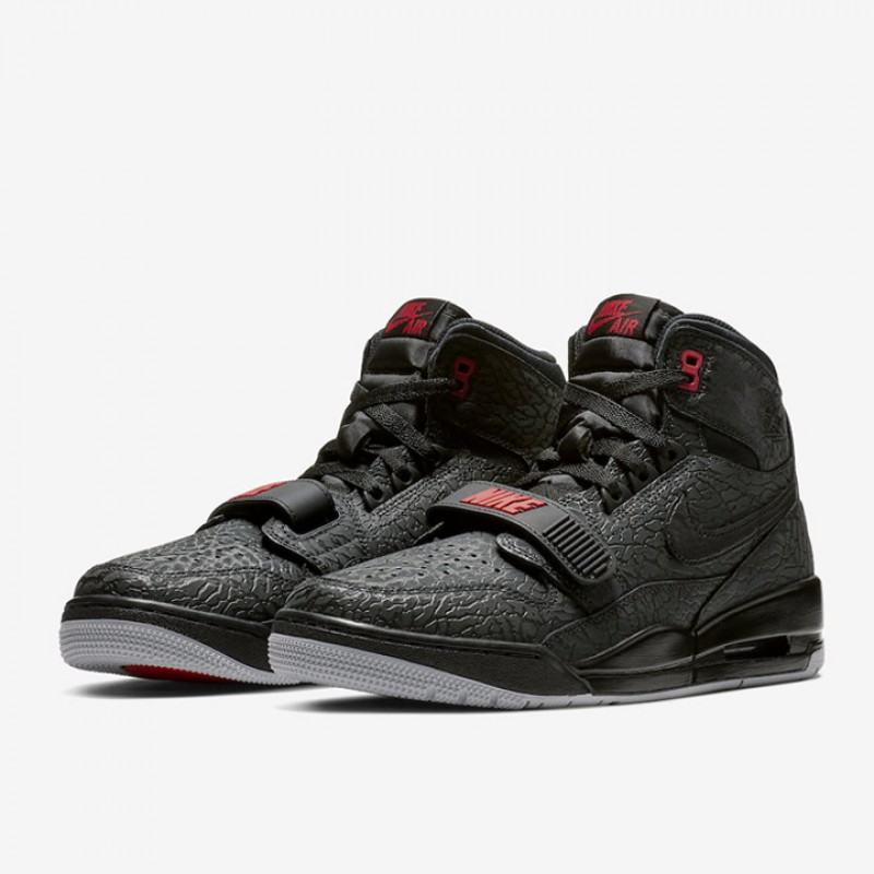 SEPATU BASKET AIR JORDAN Legacy 312