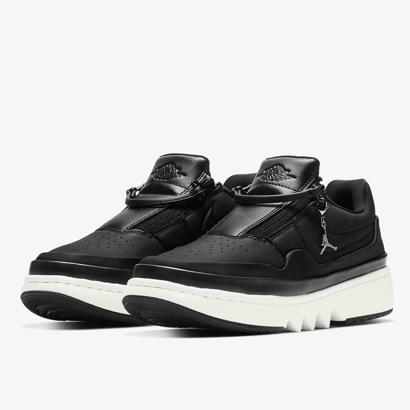 SEPATU SNEAKERS AIR JORDAN Wmns AJ 1 Jester XX Low