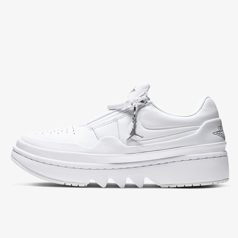 SEPATU SNEAKERS AIR JORDAN Wmns AJ 1 Jester XX Low