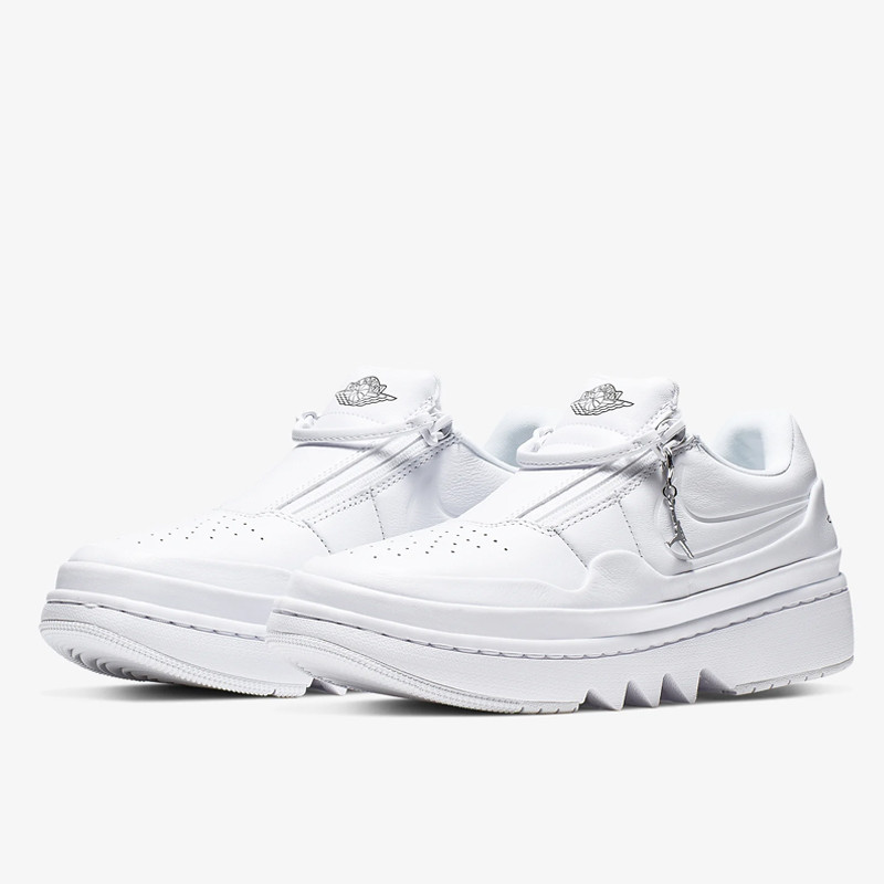 SEPATU SNEAKERS AIR JORDAN Wmns AJ 1 Jester XX Low