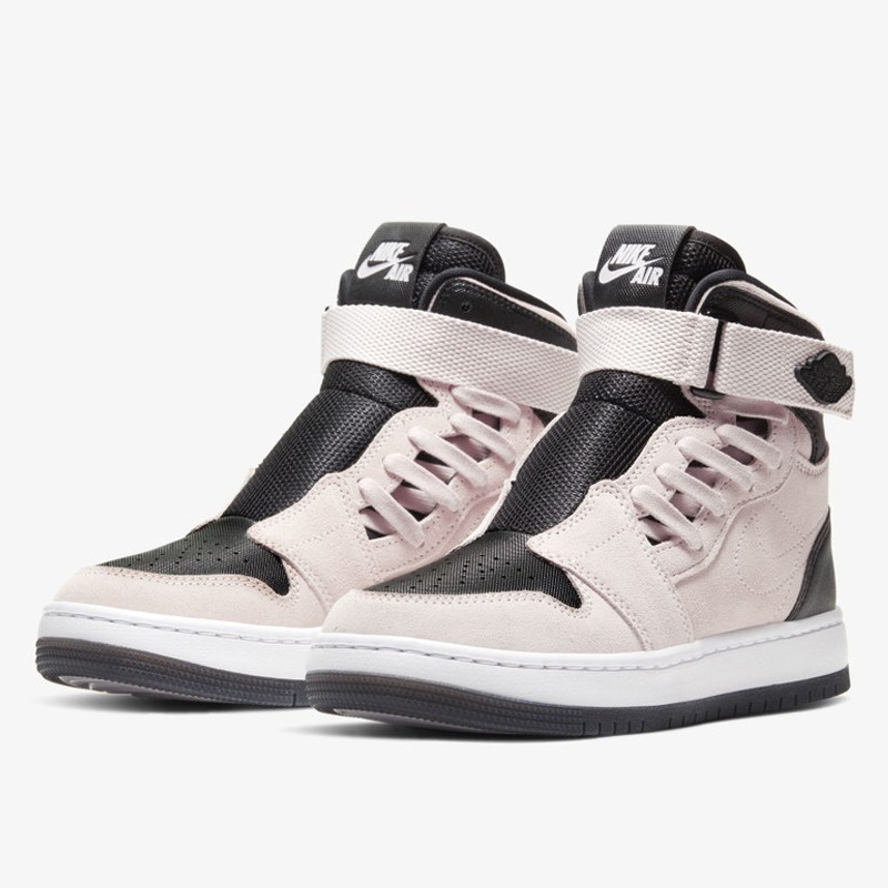 SEPATU BASKET AIR JORDAN Wmns AJ 1 Nova XX