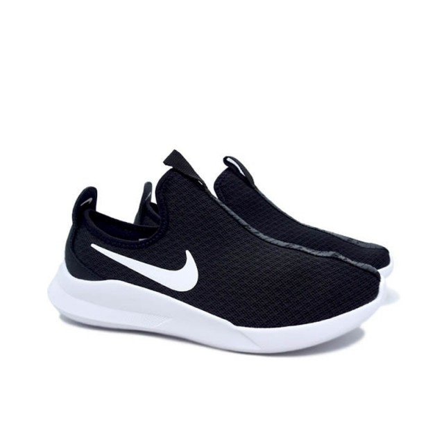 SEPATU SNEAKERS NIKE Viale Slip