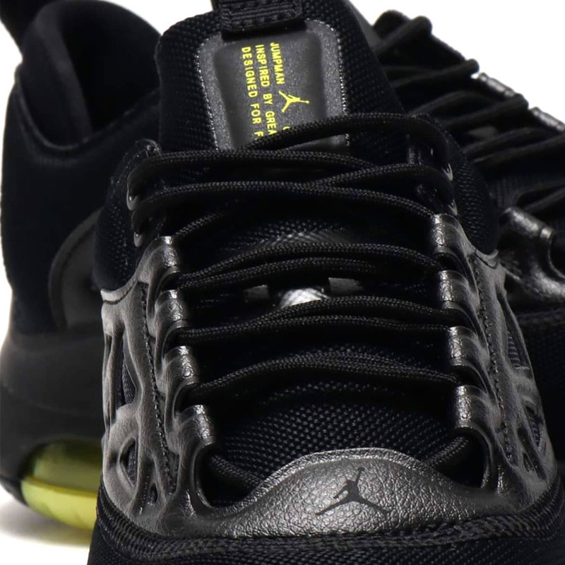 SEPATU SNEAKERS AIR JORDAN Wmns Air Max 200 XX
