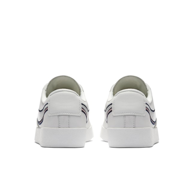 SEPATU SNEAKERS NIKE Wmns Blazer Low LX