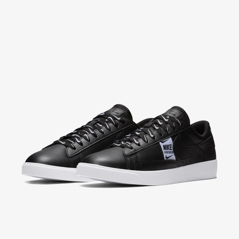 SEPATU SNEAKERS NIKE Wmns Blazer City Low SE