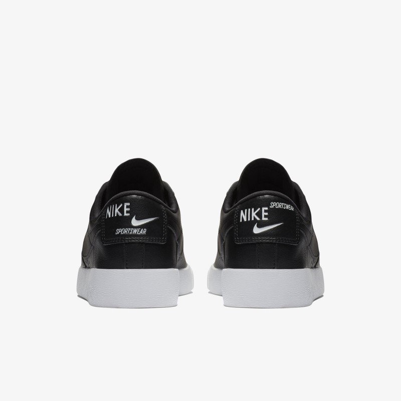 SEPATU SNEAKERS NIKE Wmns Blazer City Low SE