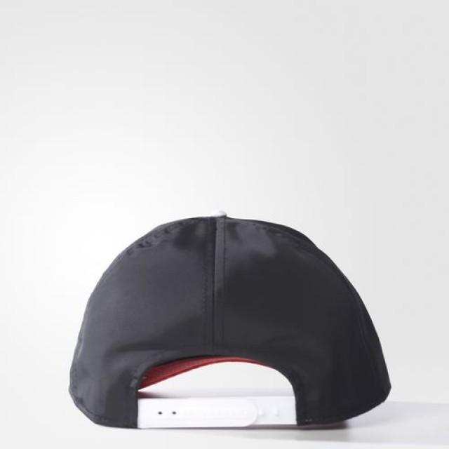 AKSESORIS BASKET ADIDAS Chicago Bulls Cap