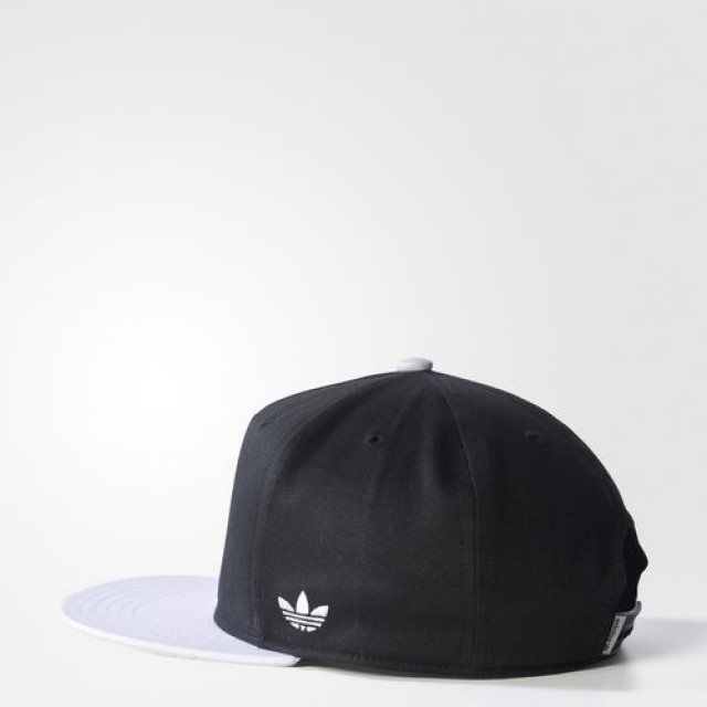 AKSESORIS SNEAKERS ADIDAS B&W Snapback Cap