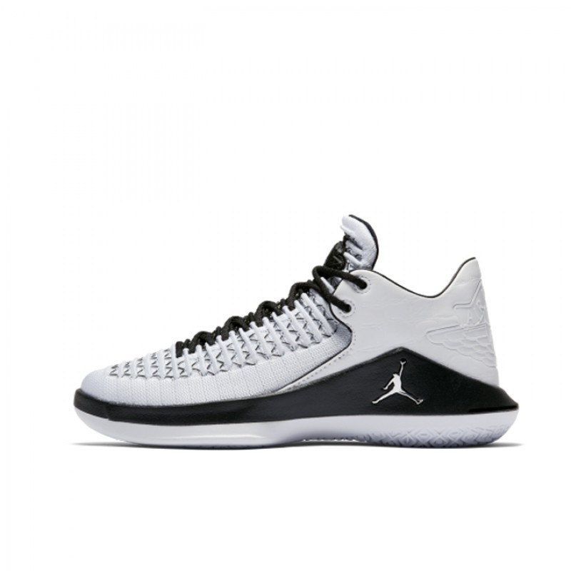 SEPATU BASKET AIR JORDAN AJ 32 Low BG