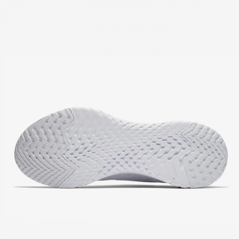 SEPATU LARI NIKE Epic React Flyknit