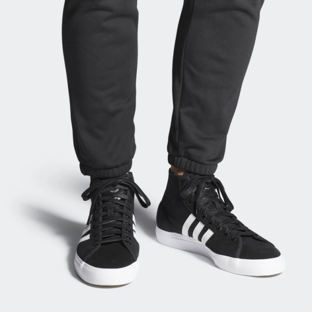 SEPATU SNEAKERS ADIDAS Matchcourt High RX