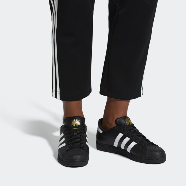 SEPATU SNEAKERS ADIDAS Superstar Foundation