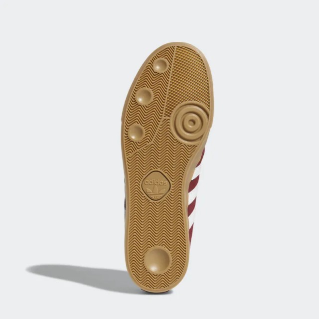 SEPATU SNEAKERS ADIDAS Seeley