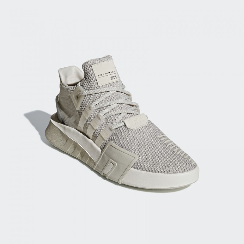 EQT Basketball ADV foto 2
