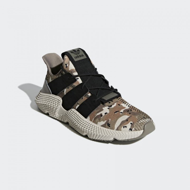 SEPATU SNEAKERS ADIDAS Prophere