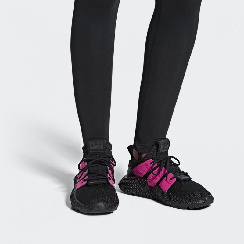 SEPATU SNEAKERS ADIDAS Wmns Prophere