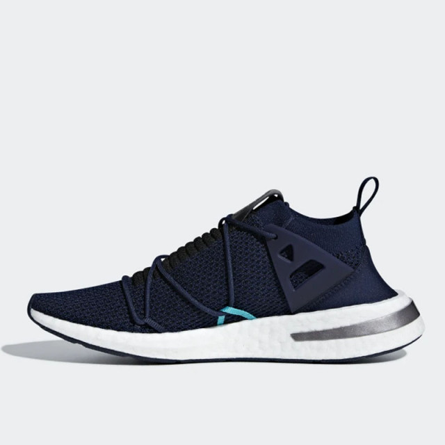 Sepatu Sneakers Adidas Wmns Arkyn Primeknit Collegiate Navy