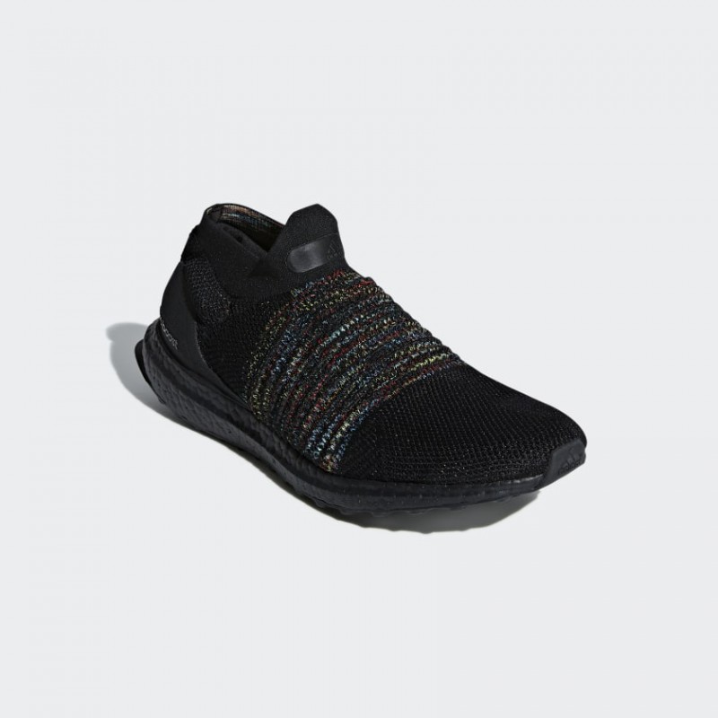 SEPATU LARI ADIDAS Ultraboost Laceless