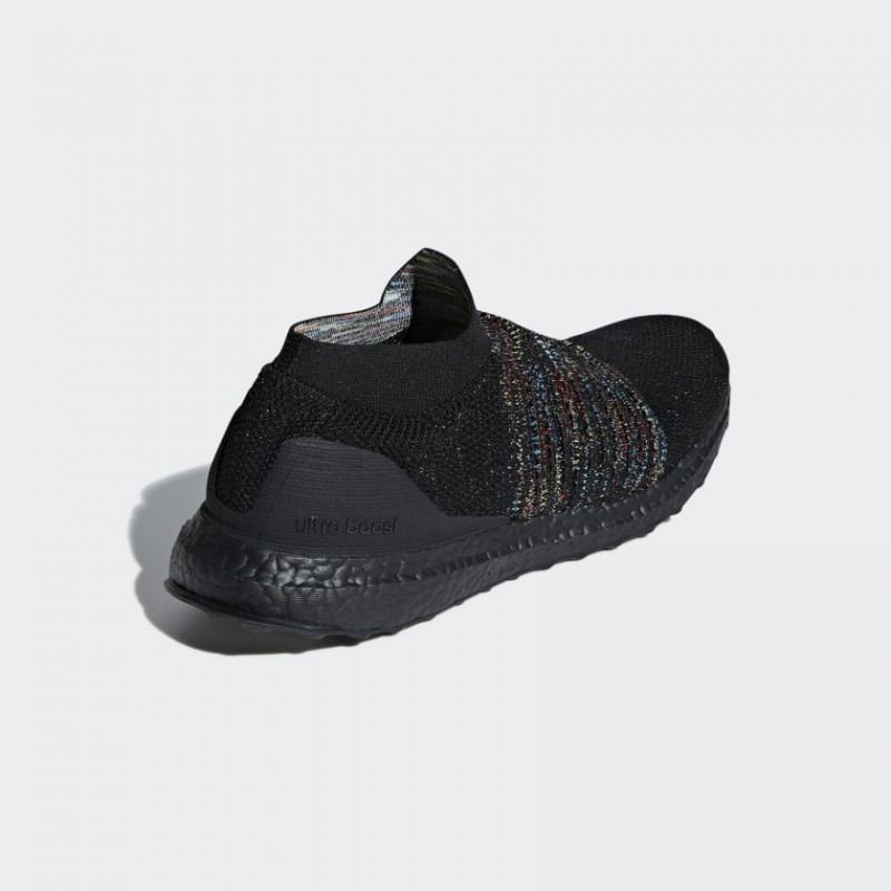 SEPATU LARI ADIDAS Ultraboost Laceless