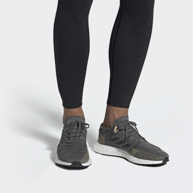 SEPATU LARI ADIDAS Pureboost Go