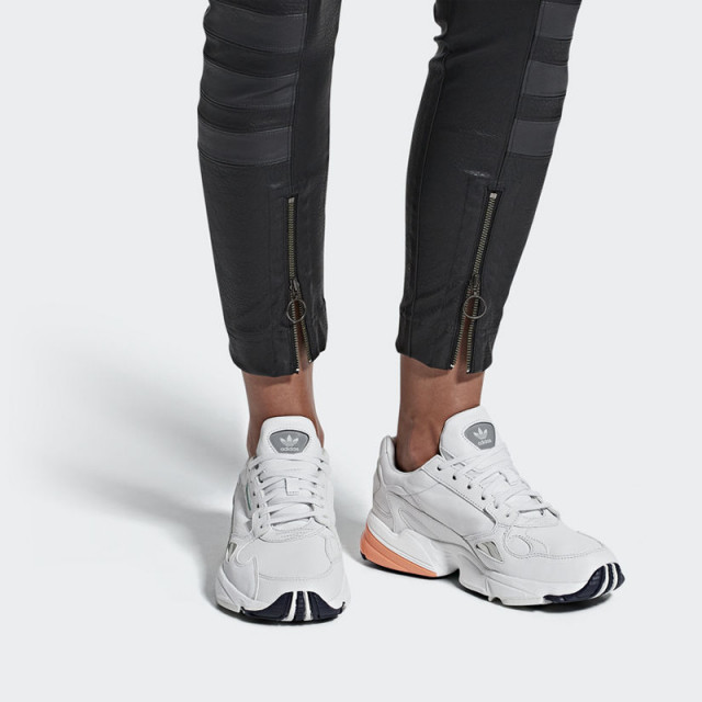 Wmns Falcon foto 4