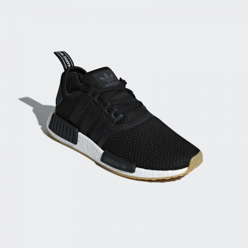 SEPATU SNEAKERS ADIDAS NMD_R1