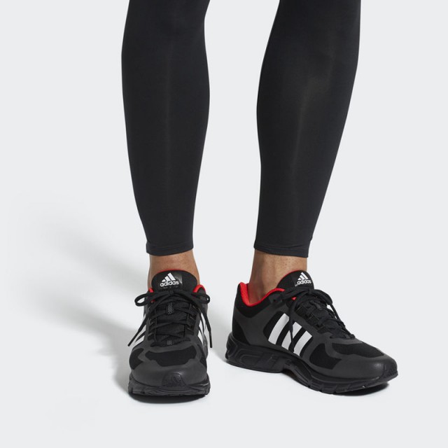 SEPATU LARI ADIDAS Equipment 10 HPC
